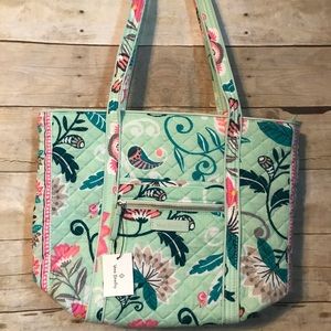NWT Vera Bradley Small Vera Tote
